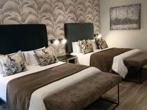 FAMILY ROOM 4 (3)
